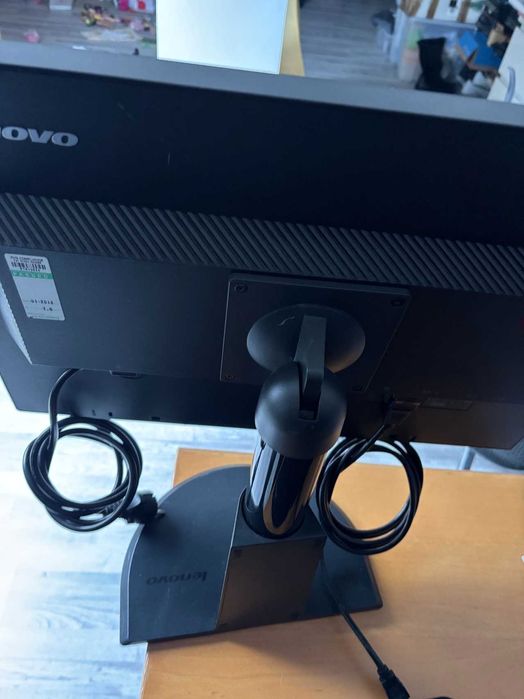 Monitor Lenovo Thinkvision LT2252p