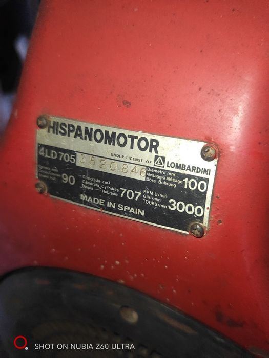 Motocultivador com documentos