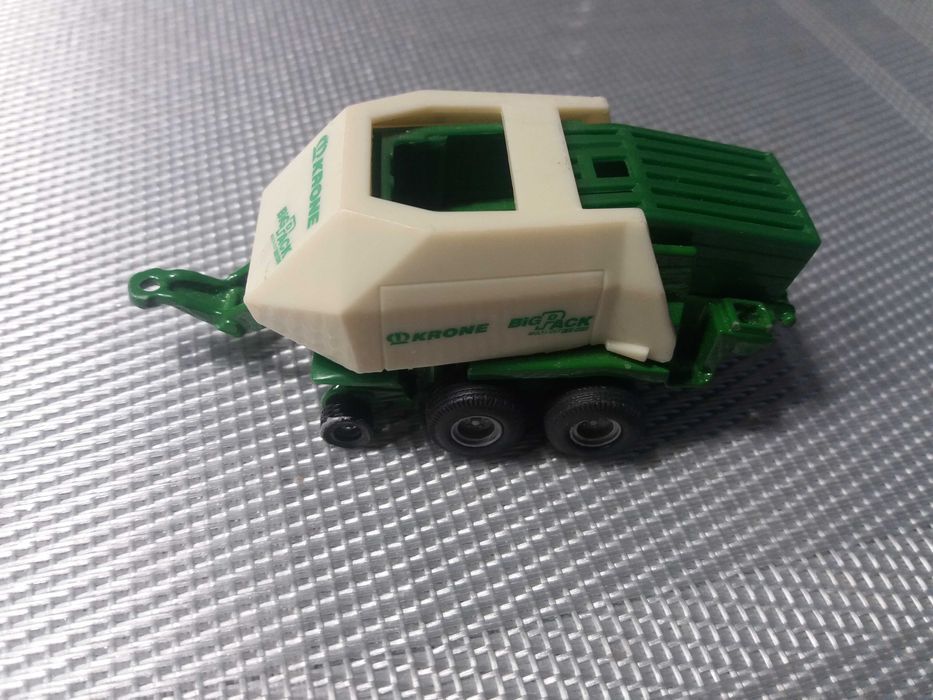 Siku model prasa 1:59