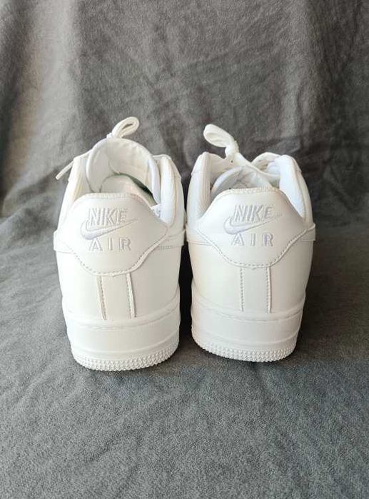 Nowe trampki Nike Air Force 1 Low Biały R.43