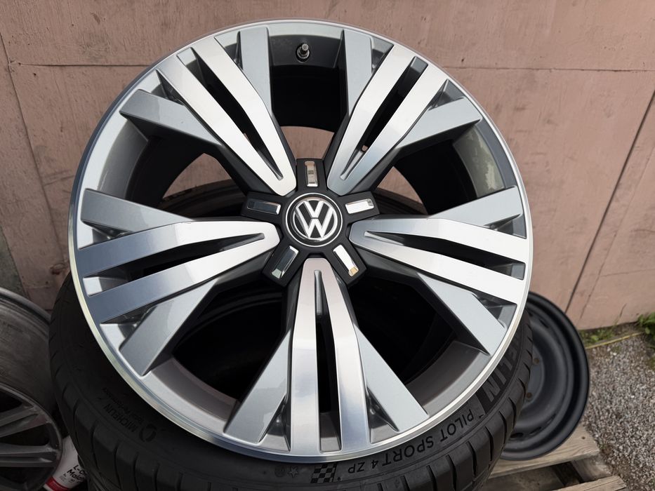 Диски R18 5x112 VW Passat all track tiguan 5 112