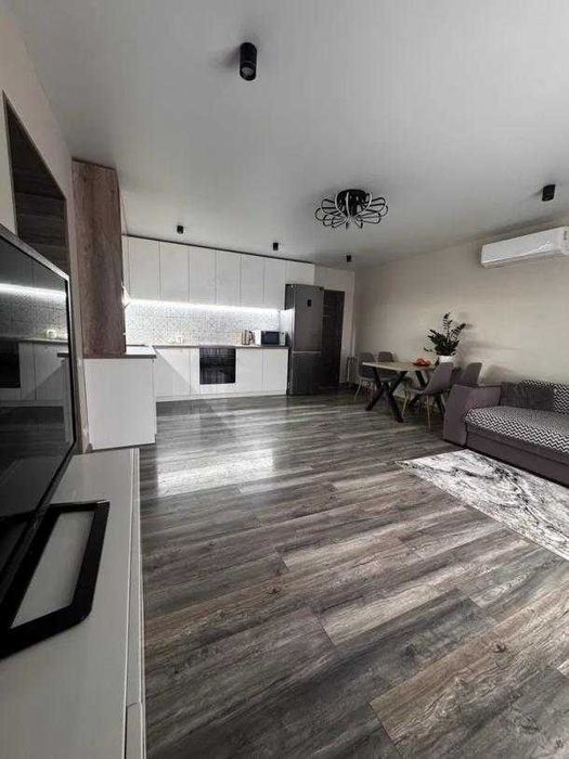 Продается добротный дом в Печенегах