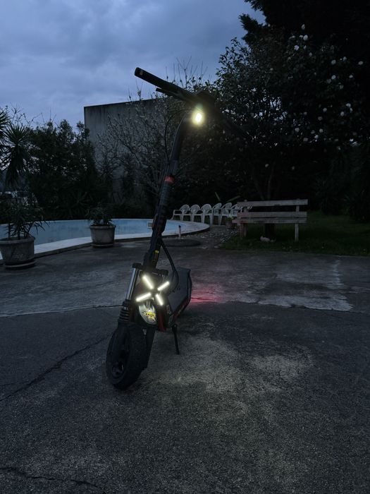 Tortinete Eletrica Segway ZT3 Pro