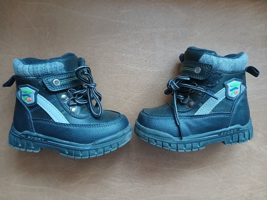 Черевики з овчиною всередині 22 р