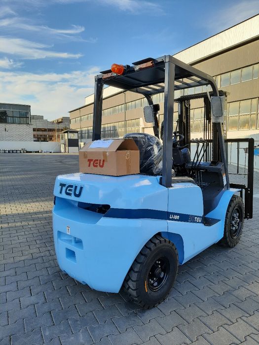 Електричний вилковий навантажувач TEU, погрузчик, модель FLB30