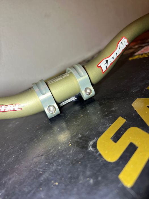 Avanço RENTHAL  + guiador RENTHAL