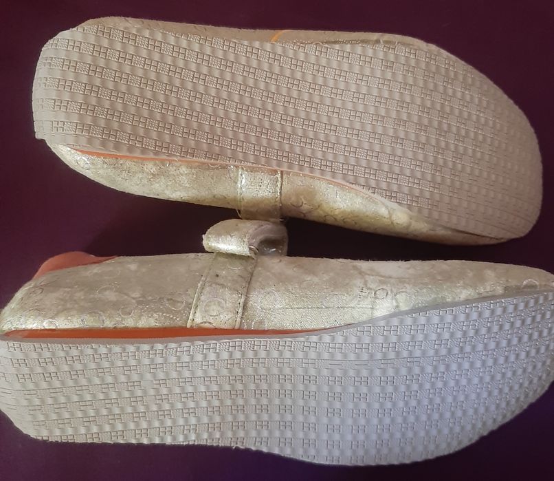 Kapcie do szkoły rozm. 34