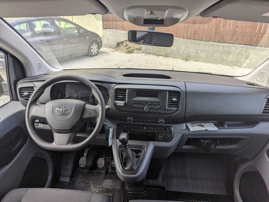 Wynajem Toyota Proace