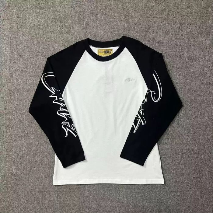 Світшоти: Cortez Розміри:S,M,L,Xl