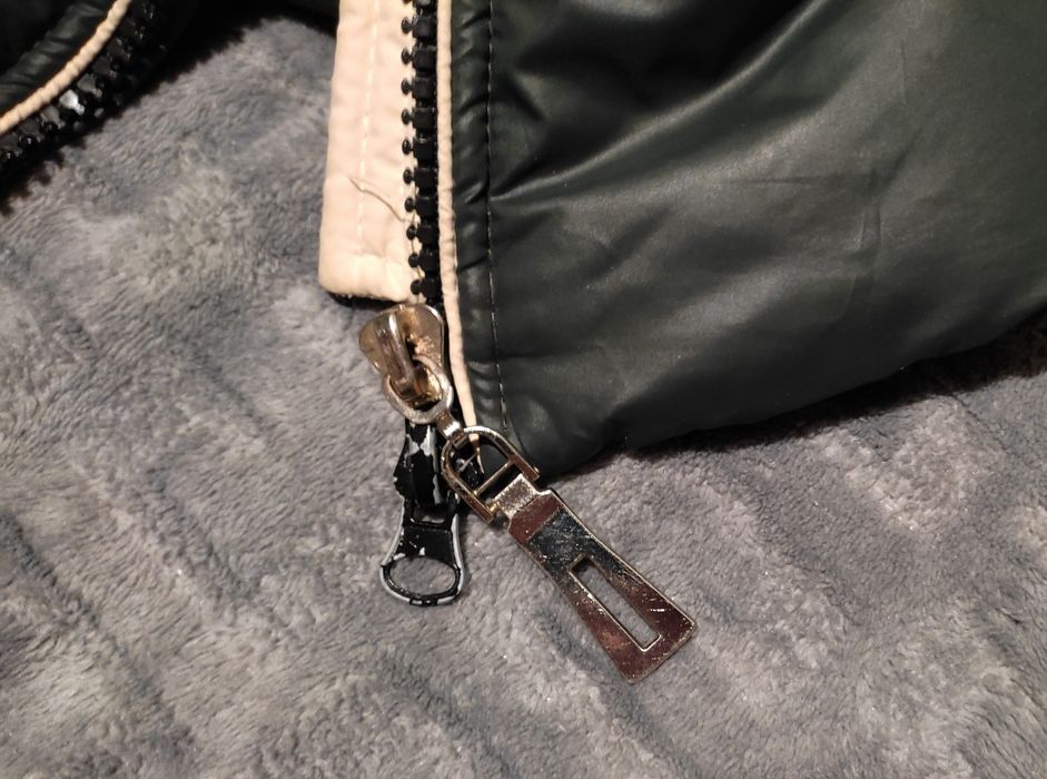 Зимова куртка стан чудовий