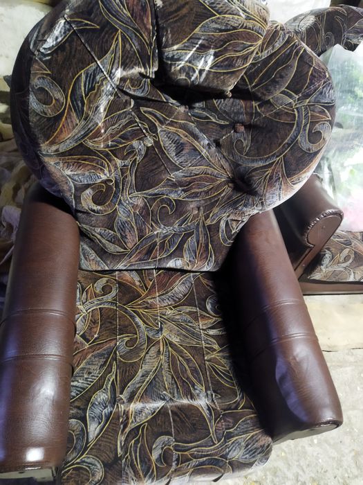 Велике Крісло в гарному стані