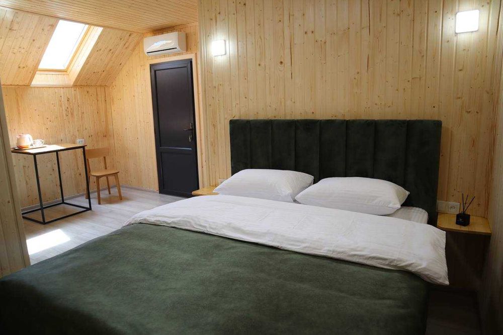 Продається база відпочинку в Солотвино