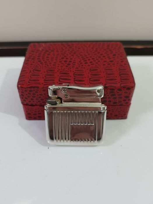 Isqueiro em prata 925