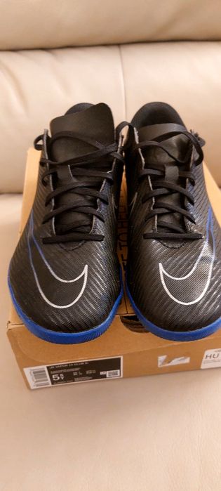 Buty do piłki do nożnej Nike JR Mercurial Vapor 15 Club IC