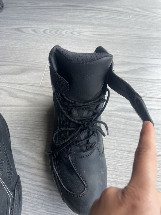 Botas Alpinestars impermeáveis