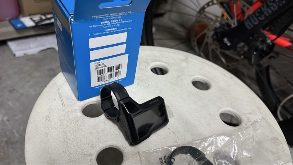 Display Shimano SC-EM800