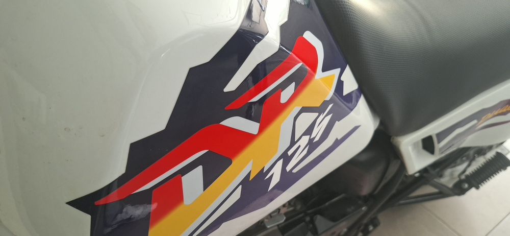 Vendo suzuki Dr125 bom estado de conservação..