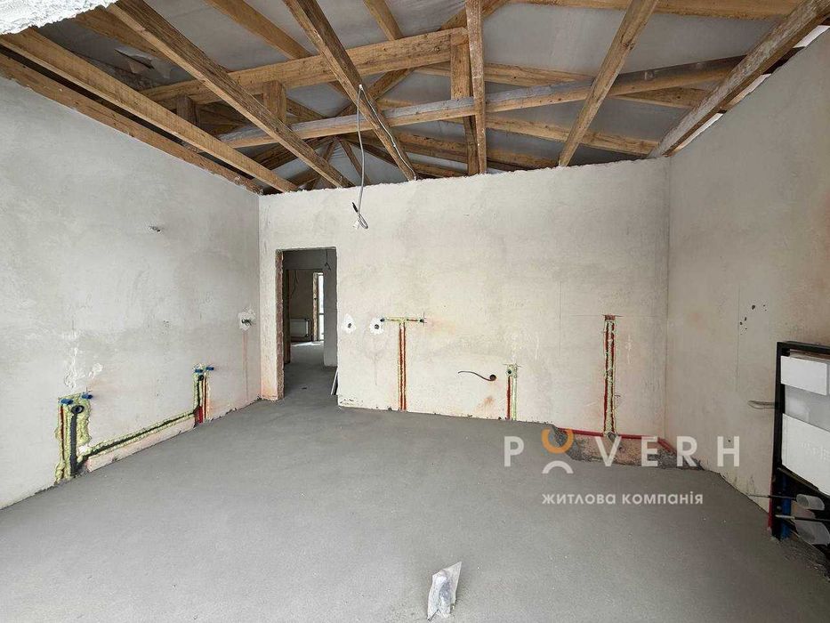 Будинок у Вовчинцях з частковим ремонтом