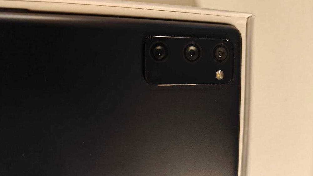 Samsung Galaxy S20 FE 5G 6/128GB | Cały Ekran | Pudełko + Etui