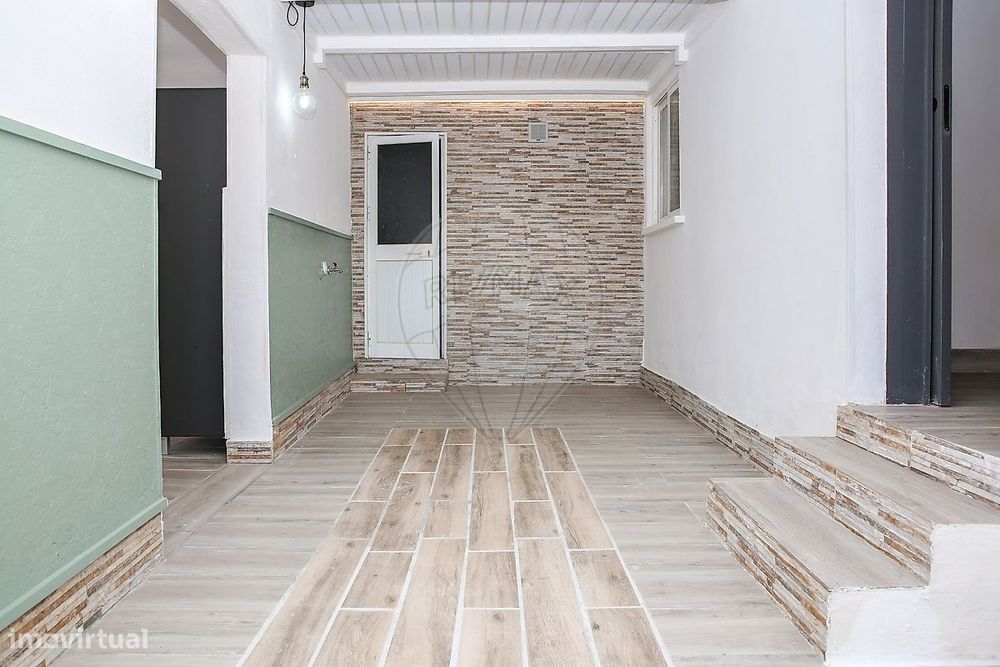 Moradia T2 para venda