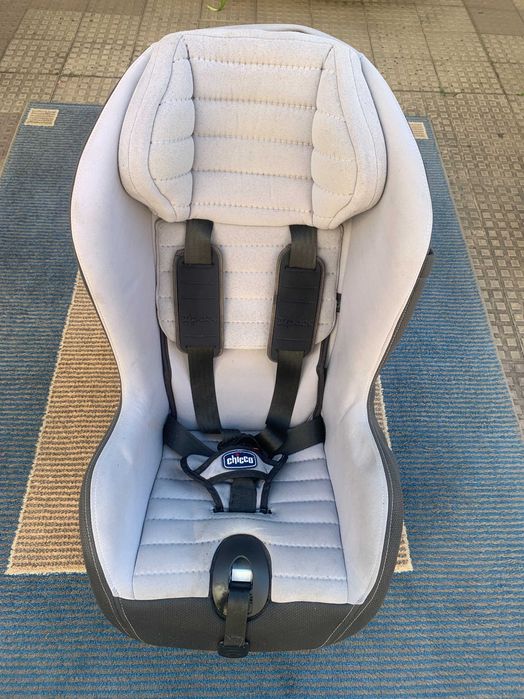 CHICCO Car Seat (9–18 kg)