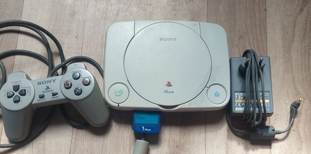 Konsola play station Ps one.