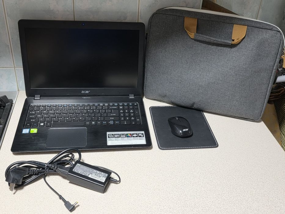 Prezent Na Komunie Laptop Komputer