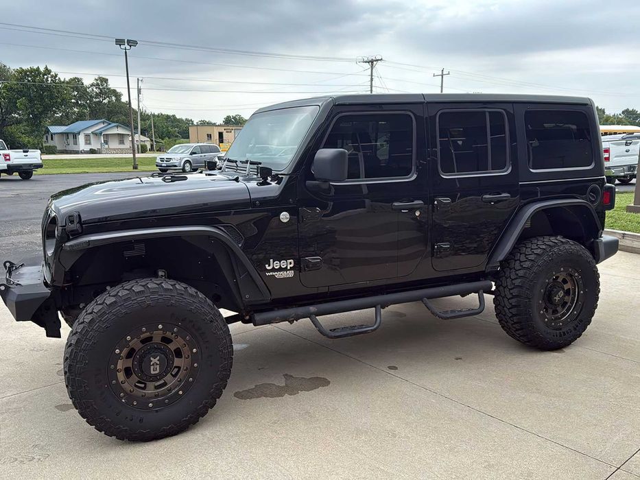 Jeep Wrangler Unlimited Sport S      2018
