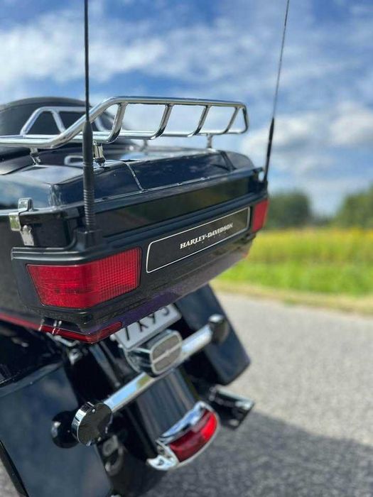 Harley-Davidson electra glide