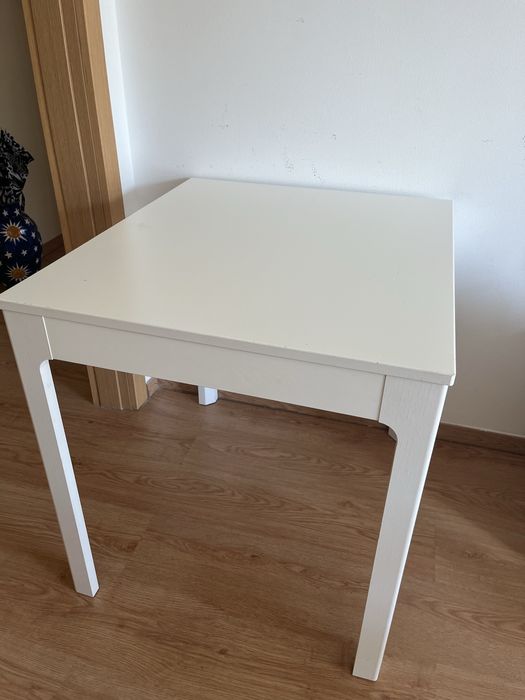 Mesa branca extensível IKEA