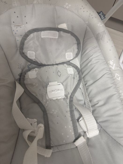 Продам крісло - гойдалку Smiki.