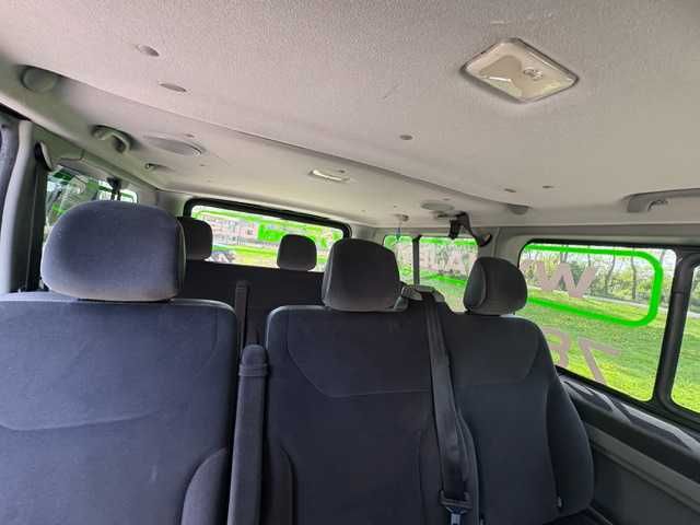 RENAULT TRAFIC PASSENGER r - wynajem bez kaucji