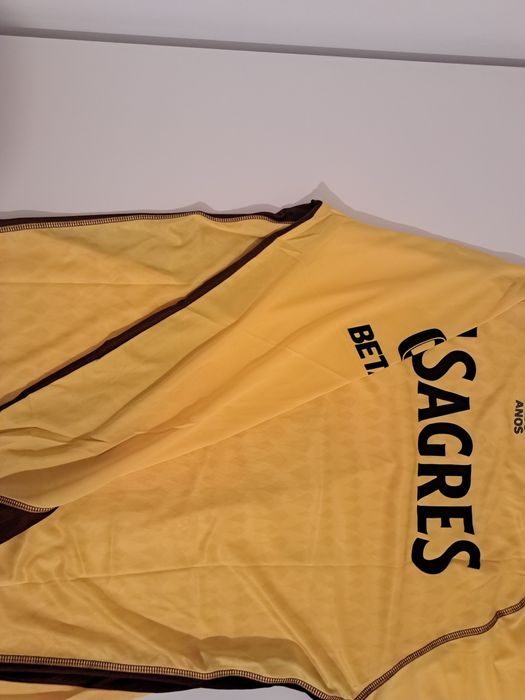 Blusa Sport Lisboa e Benfica