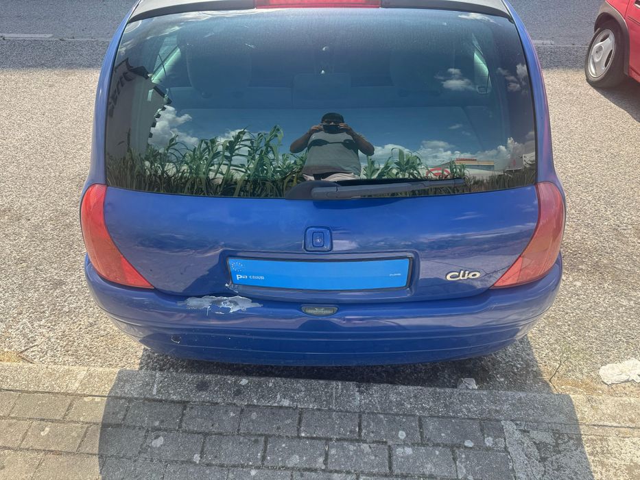Renault Clio 2003