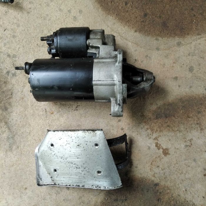 захист коллектора стартера пассат б5 ауді 80 а4