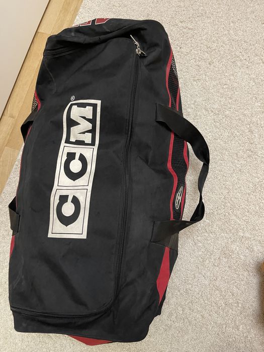 Хокейна екіпіровка