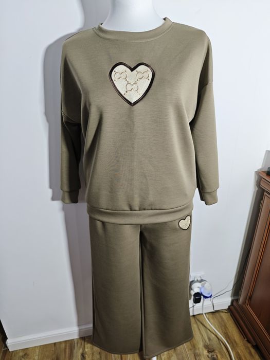 Nowy dres karmelowy masełko new collection roz L-xxl