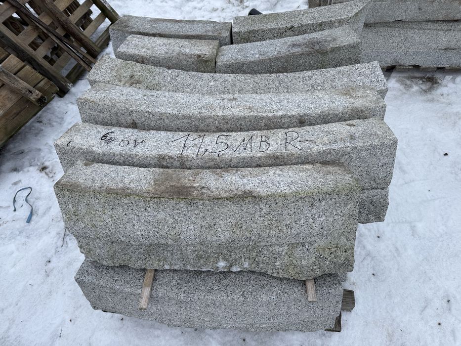 Krawężnik krawężniki granitowe 15x30 łukowe NOWE
