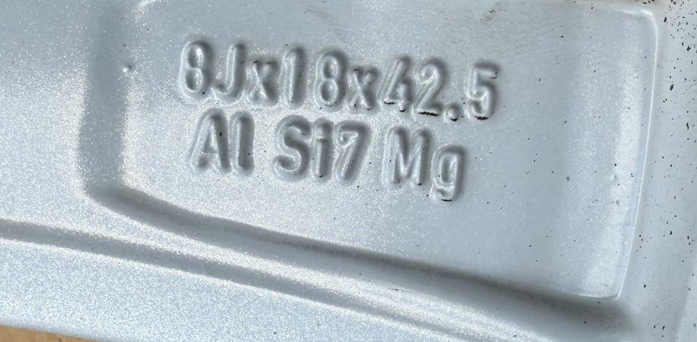 Oryginalne Felgi Volvo 5x108 S60 S90 V60 V90 XC60 XC90 8Jx18 ET42.5