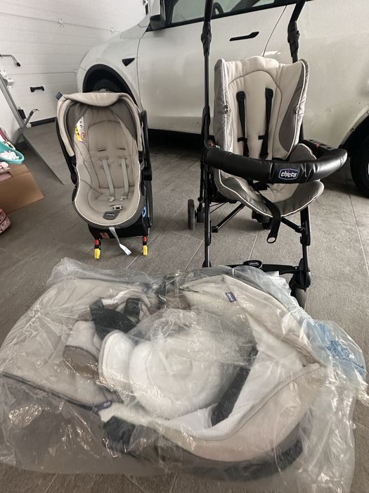 Trio bebé da Chicco usado mas a funcionar