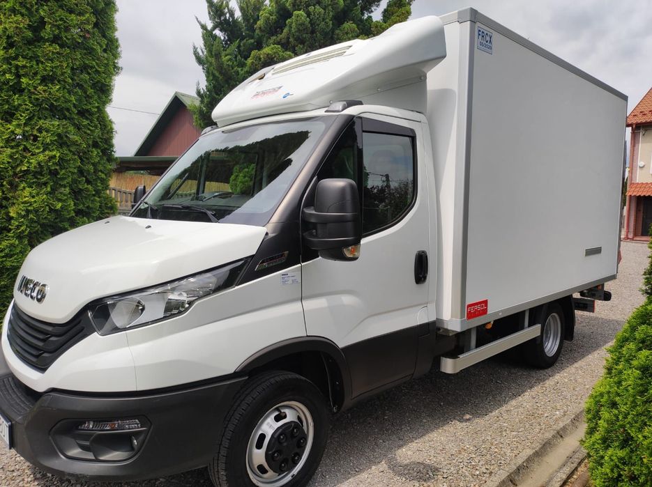 Iveco 35C18  HI-MATIC, Przebieg 100 tys, Agregat THERMO KING V-300 MAX WINDA 750KG