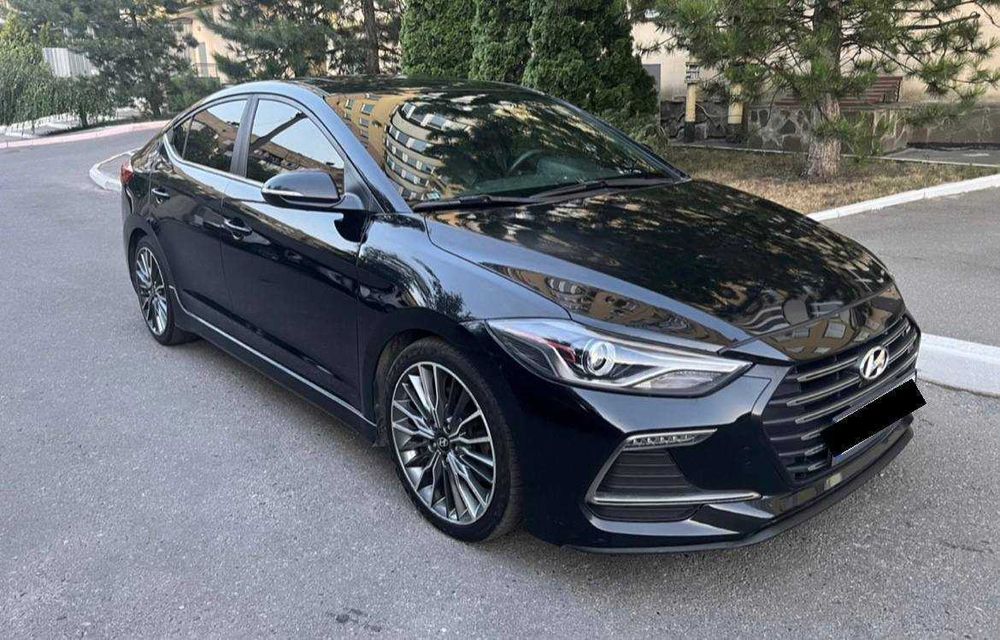 Оренда авто Hyundai Elantra 2700 неділя