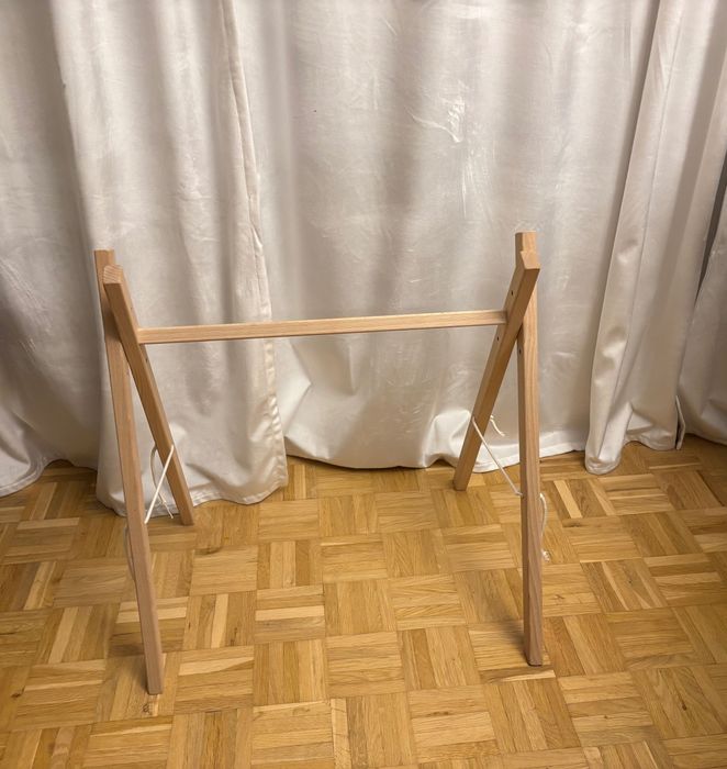 Stojak edukacyjny BABY GYM Heli Woodi
