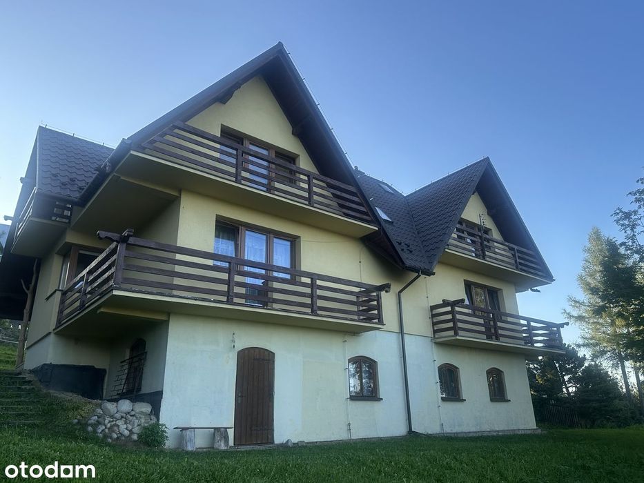 Dom wolnostojący z widokiem na Tatry
