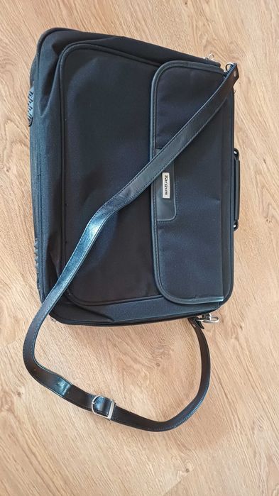 Torba na laptopa czarna