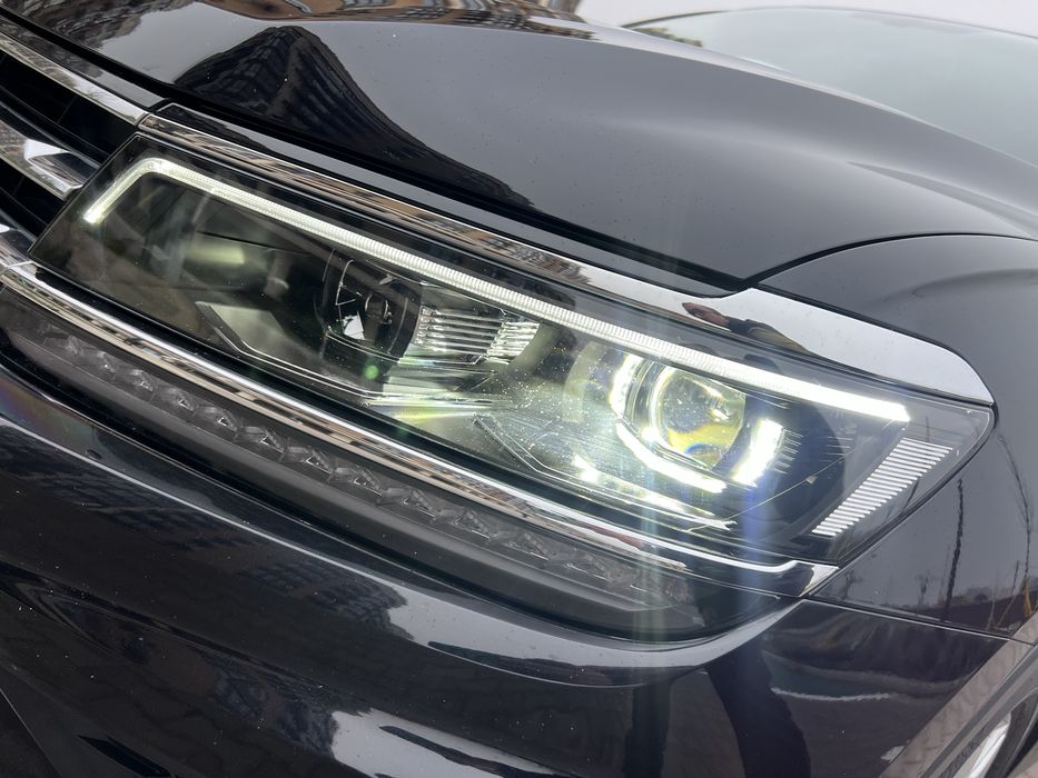 VW Volkswaget Tiguan  SE Allspace Шкіра/підігріви /Carplay /Android Au