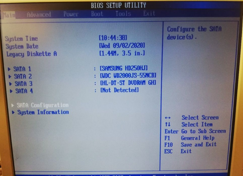 Desktop Core2Duo E6850 4GB Ram e 450GB (2 Discos de 200GB e 250GB)