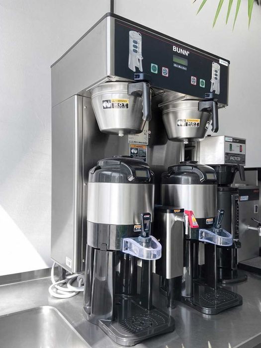 Ekspres przelewowy Bunn Dual Thermofresh + 2 termosy