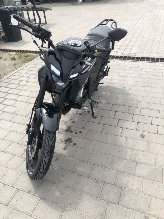 Продам спарк r33-250
