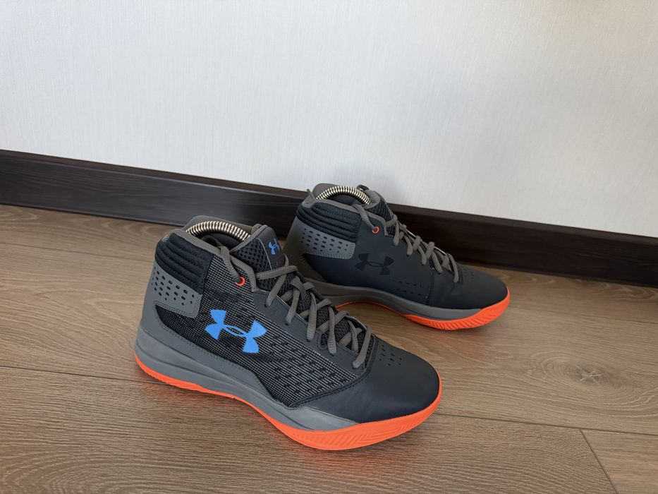 Кросівки Under Armour 39 розмір